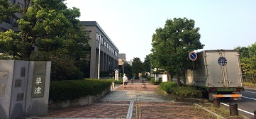 img02